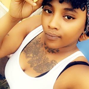 Meet your Posher, Mercedes